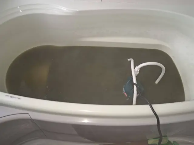 レジオネラ菌の殺菌や、追い炊き配管内の様々な汚れを洗浄いたします。サービスの画像