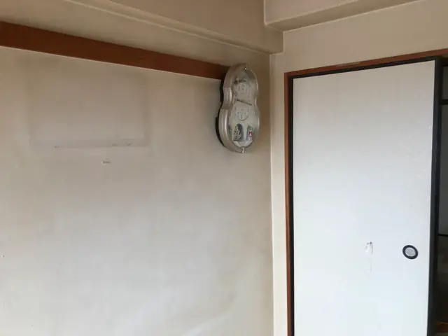 クロスのお悩み、張り替える前に洗浄？or塗り替え？ニーズにあった最適方法で解決サービスの画像