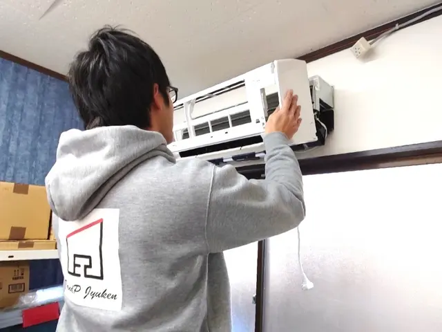 年間作業台数１０００台超！定期メンテも実演アドバイスします☆抗菌コート無料実施☆サービスの画像