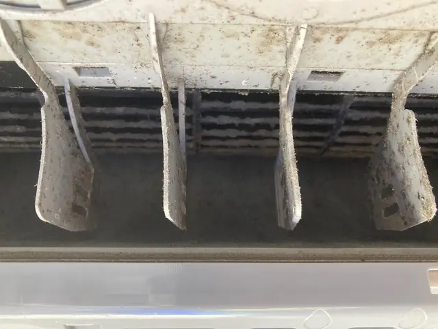 沖縄県◆女性スタッフが対応◎キレイな冷風を快適に！サービスの画像