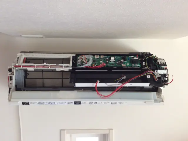 【節電効果◎】エアコン専門店！お掃除機能付はお任せください！複数台1000円引〜サービスの画像