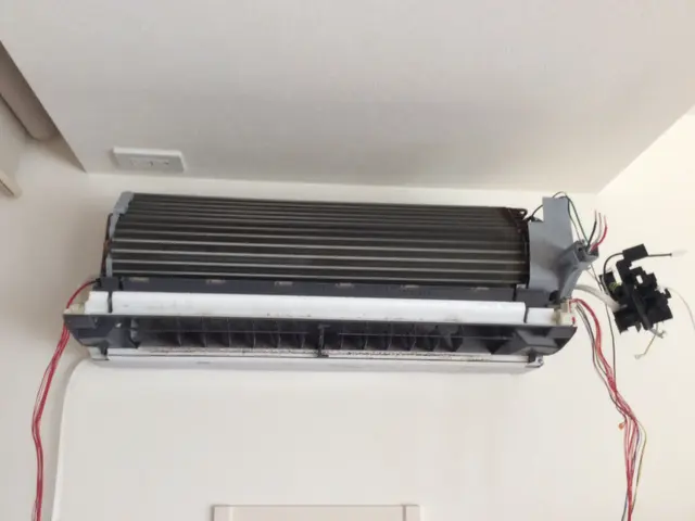 【節電効果◎】エアコン専門店！お掃除機能付はお任せください！複数台1000円引〜サービスの画像