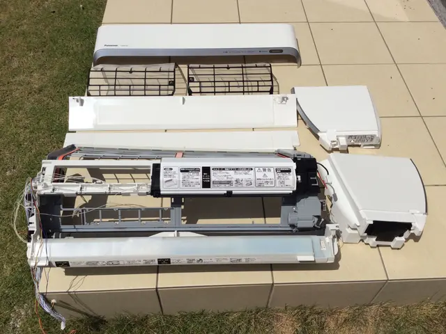 【節電効果◎】エアコン専門店！お掃除機能付はお任せください！複数台1000円引〜サービスの画像