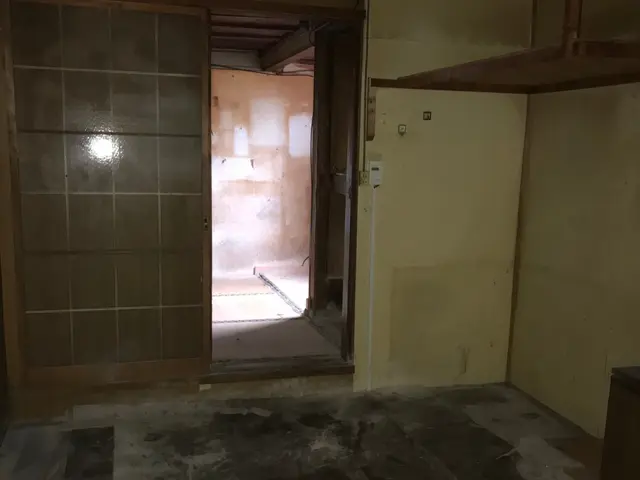 損害保険加入済◎駐車代当店負担◎営業時間外・対応地域外もご相談歓迎！サービスの画像