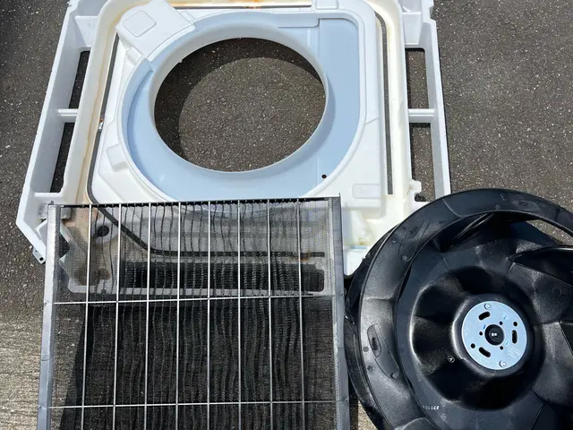 ◎エアコン洗浄迷ったら当店へ◎複数台がお得◎サービスの画像