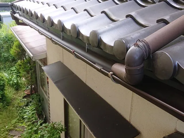 【雪害、風害は火災保険手続可能】代表自ら施工します☆無料見積☆安心の損保加入店舗サービスの画像