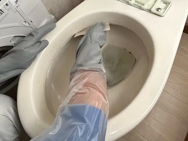 気になる尿石や黄ばみ、臭いの根元を除去！居心地のよい快適空間にしませんか？サービスの画像