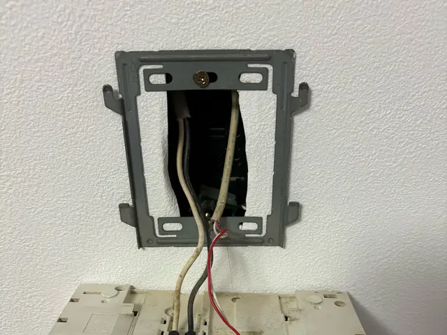 親切・丁寧がモットーです！既存インターホンの処分費用も込み！サービスの画像