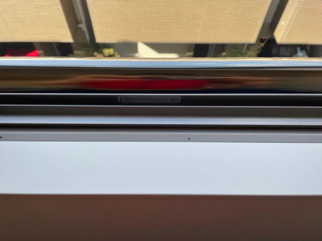 福岡市ご対応可能♪窓の輝き復活♪ピカピカに仕上げます♪サービスの画像