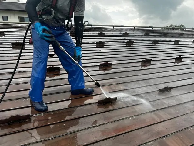 外壁！ブロック屏！玄関周り！高圧洗浄でクリーニングしませんか？？サービスの画像