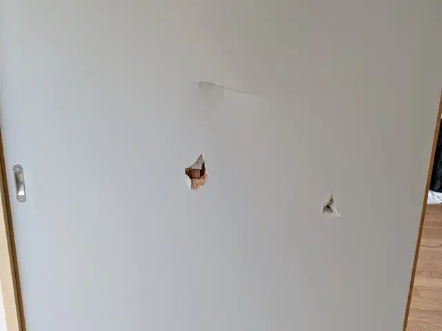 【ドアの気になる凹みや穴はスッキリしましょう！】時間外可能です！サービスの画像