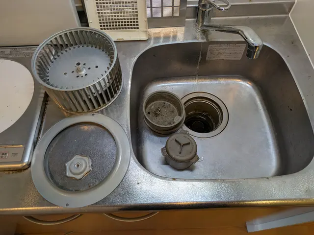 ✰キッチン✰ベタベタ油汚れ！綺麗にして清潔にしませんか？サービスの画像