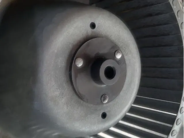 プロの技術でご満足いただけるように心を込めて作業いたしますサービスの画像