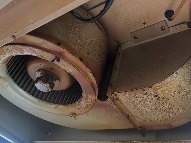 プロの技術でご満足いただけるように心を込めて作業いたしますサービスの画像