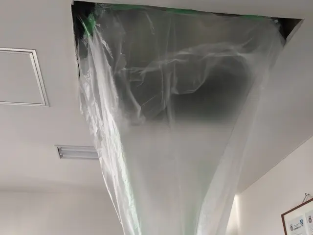 迷ったら是非当店を！エアコン実績４０００台超の実績、某エアコンメーカー修理代行店サービスの画像