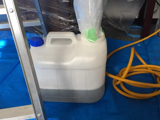 迷ったら是非当店を！エアコン実績４０００台超の実績、某エアコンメーカー修理代行店サービスの画像