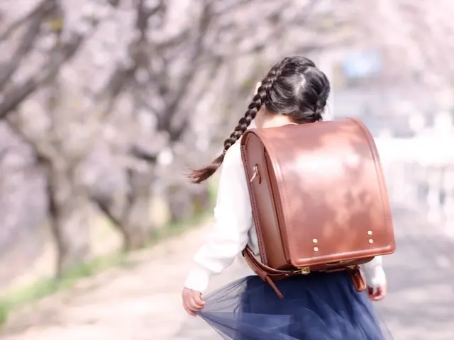 女生カメラマン対応！写真が苦手でも安心。春の成人式撮影のご相談受付中