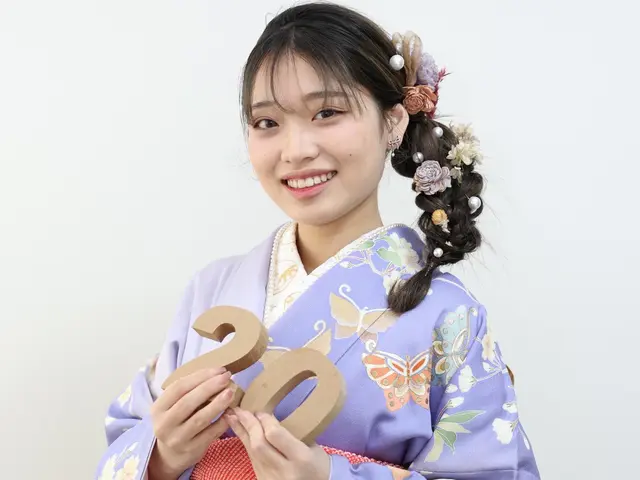 広島市　海田市　成人式　当日撮影　受付中！15枚編集データ　22,000円サービスの画像