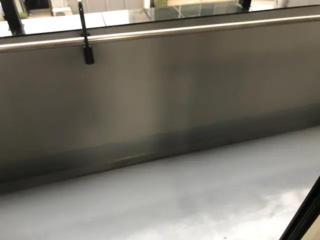 【土埃や排水溝のゴミも徹底除去！】見違えるキレイさをご堪能ください！サービスの画像