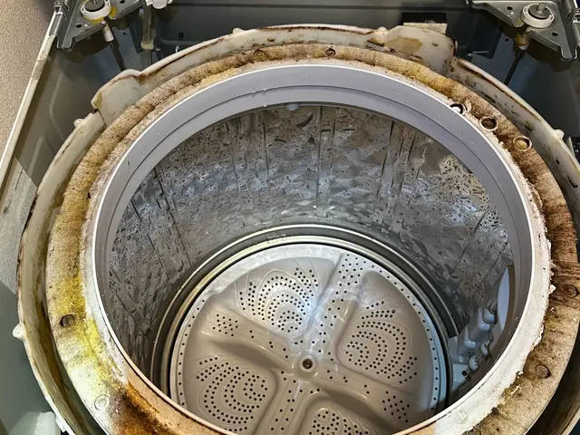 夫婦仲良くお伺い！！◎作業外注なし◎損保加入◎駐車場代当店負担◎サービスの画像