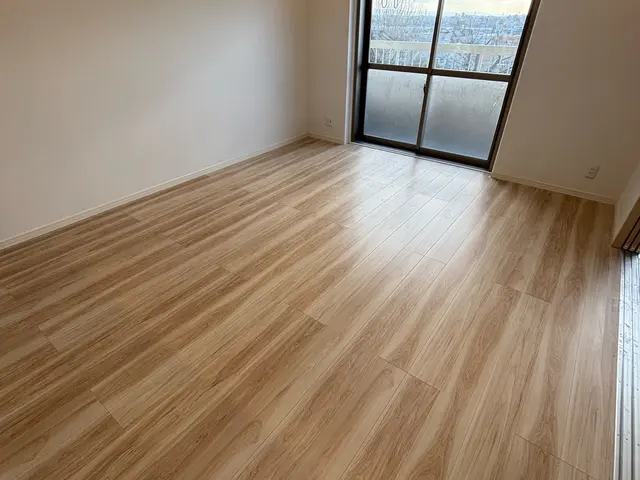 《作業外注一切なし》駐車場代は当店負担◯安心の損害保険加入済み☆サービスの画像