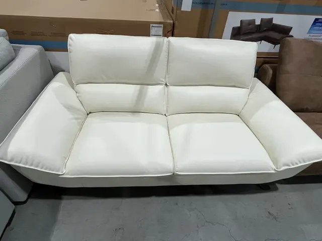 コストコ大型家具可!!会員カード不要!!フリマサイトの大型商品の運搬もいたしますサービスの画像