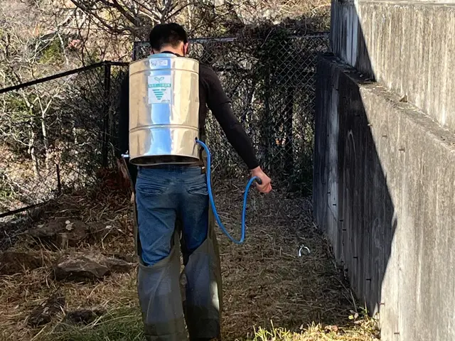 すべて自社対応◎除草剤込みの金額！！手が付けられない場所を是非！　随時受付可能サービスの画像