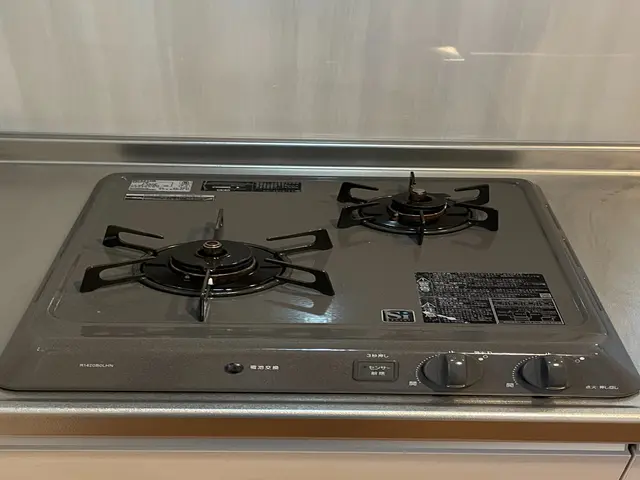 【徹底的に清掃】丁寧かつこだわりがモットーの空室クリーニング。床ワックス込み！サービスの画像