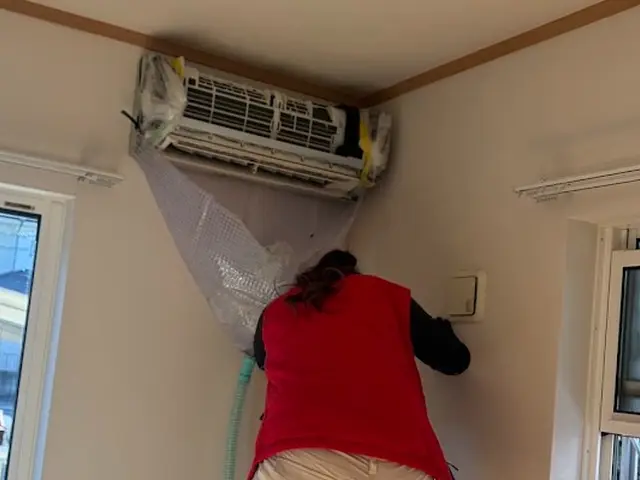 ◆◇12月新規出店◇◆電気代対策はエアコン掃除から！内部までしっかり高圧洗浄★サービスの画像