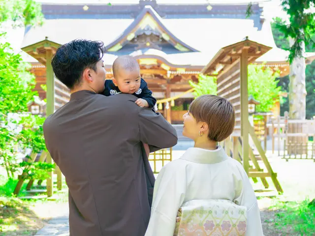 あかちゃんとお母さんを第一に考えてお祝いのお手伝い(撮影)をさせていただきます。