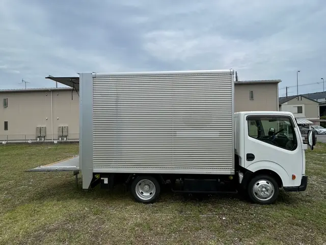 大型家電家具回収サービス大量の不用品お引き取りします！サービスの画像