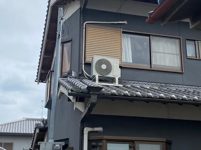 量販店クオリティの作業を行います！入れ替え工事の際、取り外し、処分無料です！サービスの画像