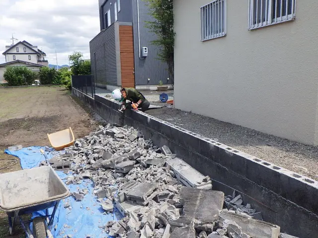 ブロック塀解体撤去！！サービスの画像