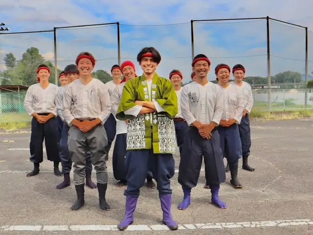 「仕上がりの美しさと10年保証で安心！スピード対応が自慢の屋根塗装のプロ」サービスの画像