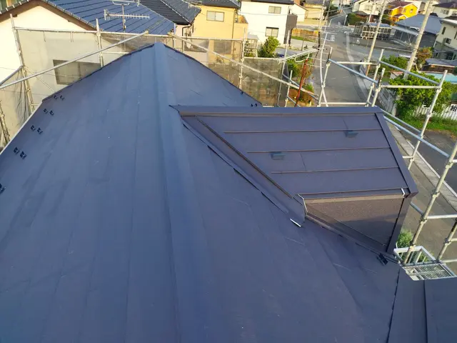 5年以上の業界実績！店長自らが行う丁寧な屋根修理・カバー工法サービス！サービスの画像