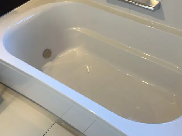 毎日の疲れを取るなら、綺麗なお風呂で!! カビ・水垢・石鹸カスなど綺麗にします！サービスの画像