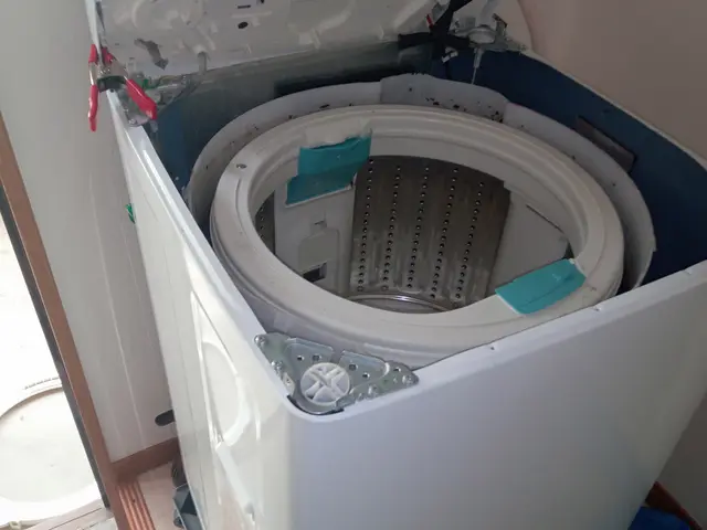 洗濯槽クリーニング　静かな高圧洗浄機　特殊洗浄ガンクリーニングサービスの画像