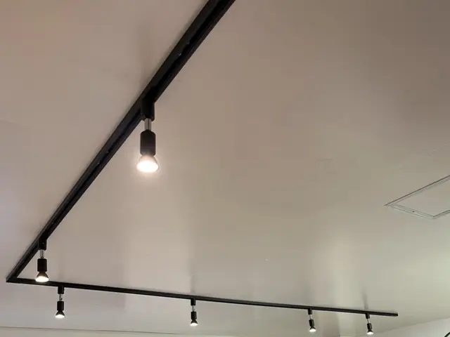 月50件以上対応☆自身の完全自社施工！損害保険加入済みで安心！サービスの画像