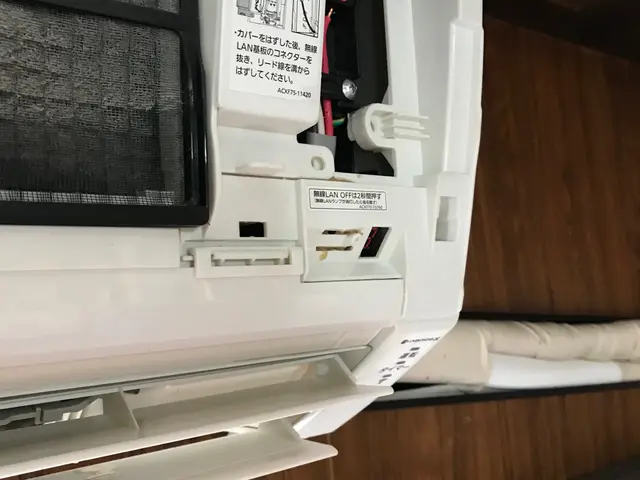 エアコン取り替え工事サービスの画像