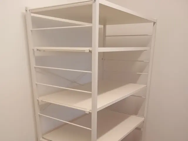 通販、量販店で購入した家具の組立お任せ下さい◎豊富な経験と知識で安心(*^^*)サービスの画像