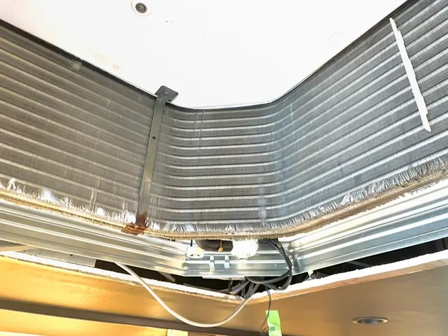 【損害保険加盟店】◉安心の法人店舗◉隅々まで美しく仕上げるプロのチームが訪問サービスの画像