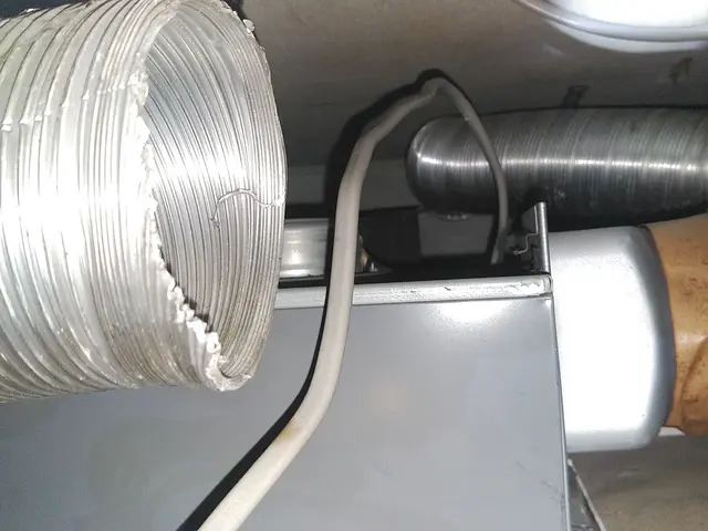 交換・実績多数有り。ご満足いただけるように心がけて作業する事をお約束します。サービスの画像