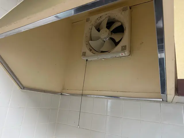 《年中無休》経験15年以上！すべて自社対応◎訪問時の駐車場代は当店が負担！サービスの画像