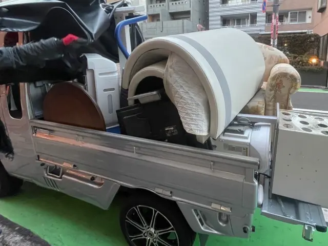 ♫家族経営♫リサイクル料金不要♫安心の2名作業女性スタッフ派遣可能♫女性も安心サービスの画像