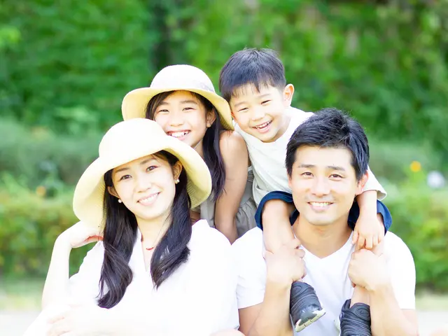 入園、入学のお祝いに家族写真はいかがですかサービスの画像