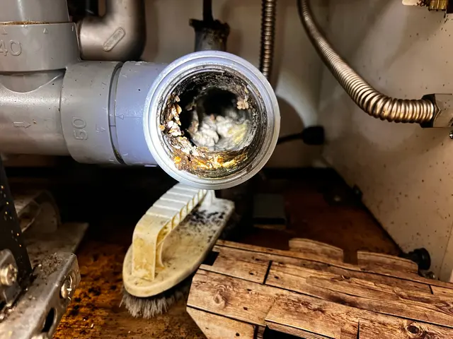 プロの技術でご満足いただけるように心を込めて作業いたしますサービスの画像