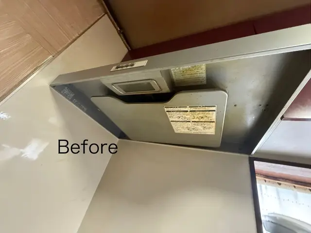 クレジット　QR決済OK  レンジフードクリーニングお任せください！サービスの画像