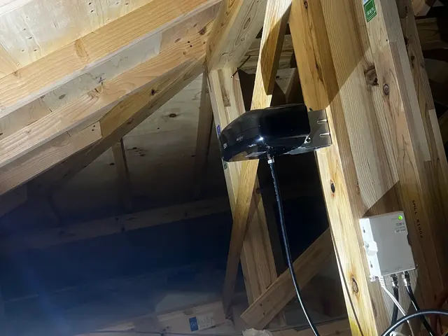 ☆2024年出店☆アンテナ工事専門店！プロ集団による丁寧な施工！損害保険加入済みサービスの画像