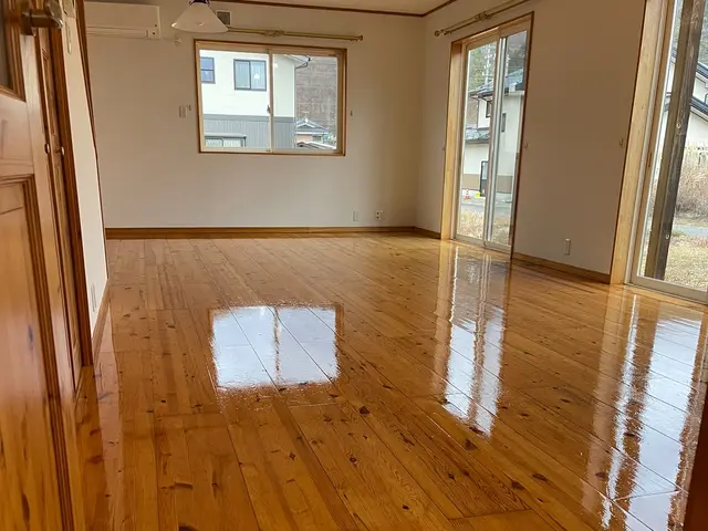 損害保険加入済み　訪問時の駐車場代は当店負担！夫婦でお伺いすることも可能です！サービスの画像