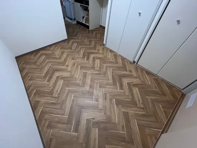 【もどせるリフォーム】丁寧な施工で事前の相談も充実！賃貸物件OK!両面テープもサービスの画像